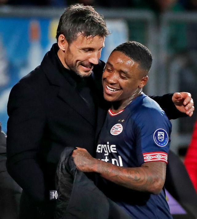 庆祝节日的 庆祝节日的